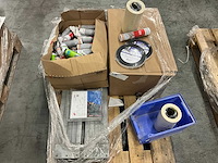 Partij kit & tape - afbeelding 2 van  6