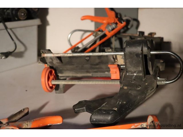 Partij kitpistolen - afbeelding 3 van  4