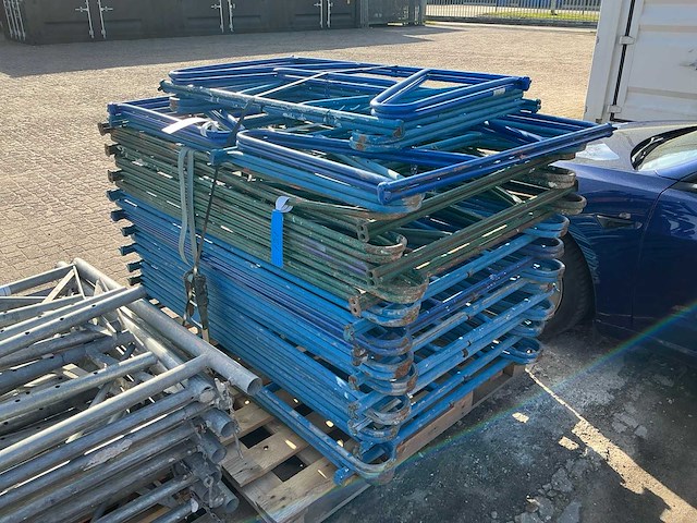 Partij klapschragen - afbeelding 1 van  3