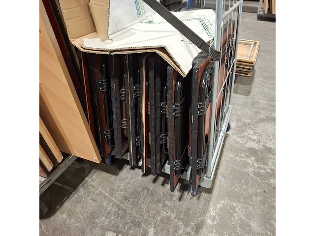 Partij klaptafels - afbeelding 10 van  10