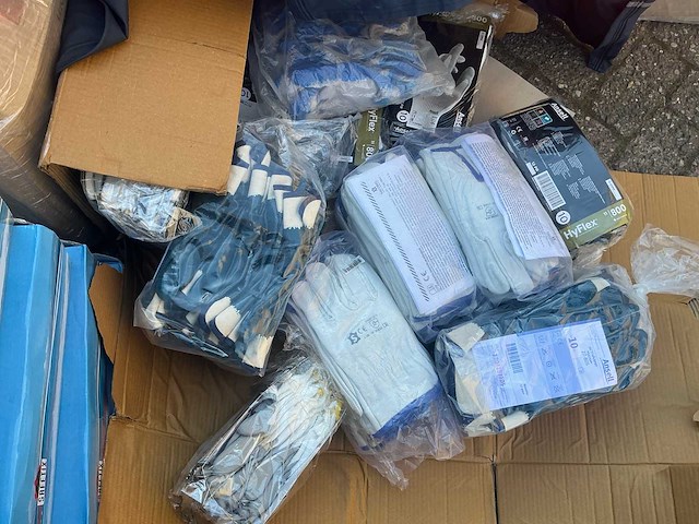 Partij kleding - schoenen - laarzen uit maritieme sector - afbeelding 4 van  14