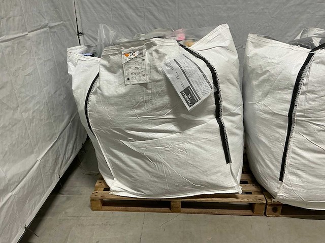 Partij kleding (1000x) - afbeelding 2 van  5