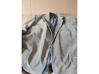 Partij kleding (1300x) - afbeelding 3 van  61