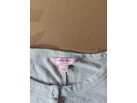 Partij kleding (1300x) - afbeelding 11 van  61