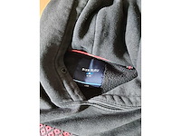 Partij kleding (1300x) - afbeelding 14 van  61
