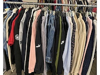 Partij kleding (1300x) - afbeelding 12 van  61
