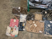 Partij kleding (280x) - afbeelding 6 van  12