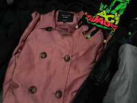 Partij kleding (480x) - afbeelding 8 van  25