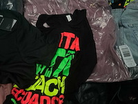 Partij kleding (480x) - afbeelding 10 van  25