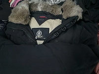 Partij kleding (480x) - afbeelding 13 van  25