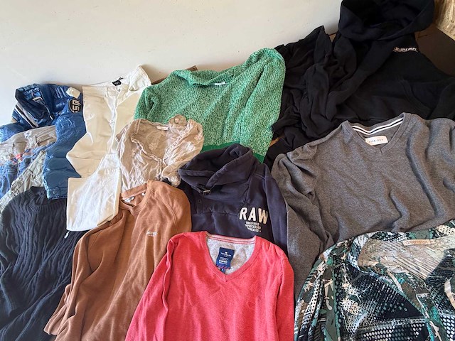 Partij kleding + 500 stuks - afbeelding 7 van  45