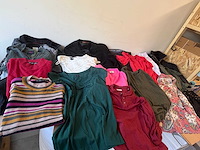 Partij kleding + 500 stuks - afbeelding 9 van  43