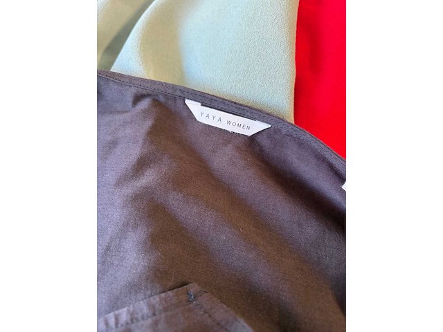 Partij kleding + 500 stuks - afbeelding 17 van  43