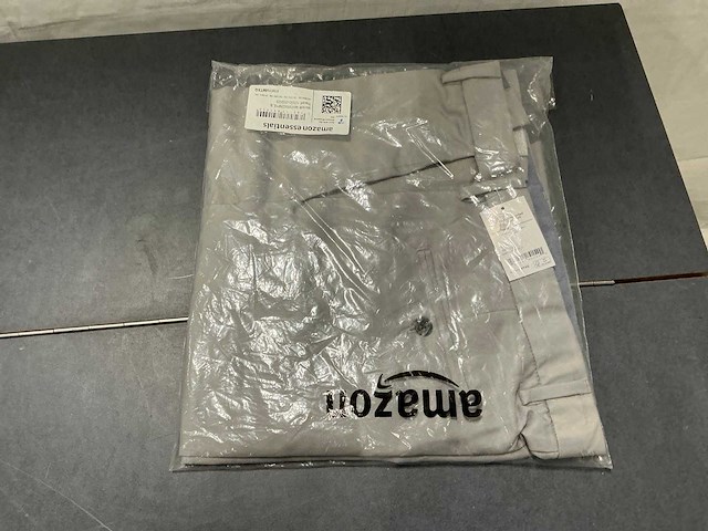 Partij kleding (57x) - afbeelding 1 van  6