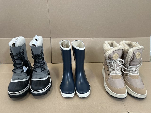 Partij kleding, bergstein - afbeelding 2 van  2