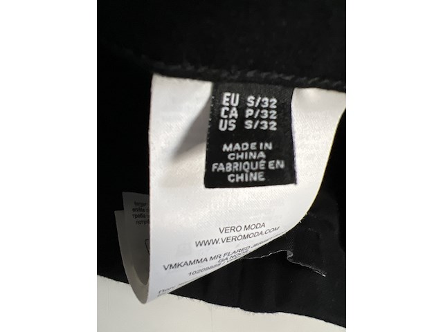 Partij kleding, cars jeans, tom tailor, only carmakoma, blend - afbeelding 4 van  28