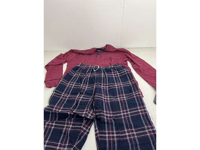 Partij kleding, cars jeans, tom tailor, only carmakoma, blend - afbeelding 9 van  28