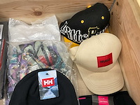 Partij kleding en accessoires - afbeelding 2 van  14