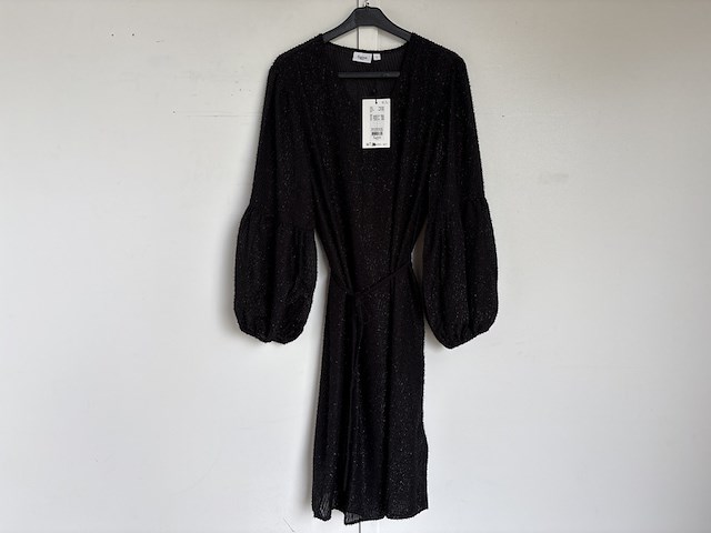 Partij kleding, guess, sisters point, saint tropez, only carmakoma, ichi, tommy hilfiger - afbeelding 7 van  8