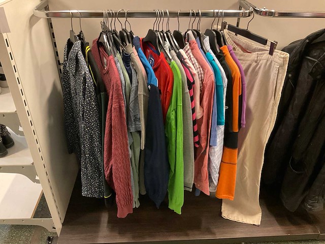 Partij kleding | heren | maat xl - afbeelding 1 van  4
