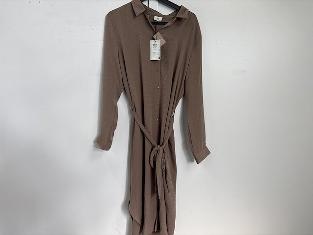 Partij kleding, jdy, only carmakoma, jack & jones, superdry, ichi, colourful rebel - afbeelding 2 van  8