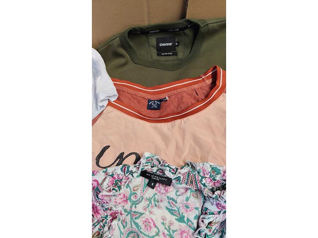 Partij kleding mix - circa 700 stuks - afbeelding 2 van  52