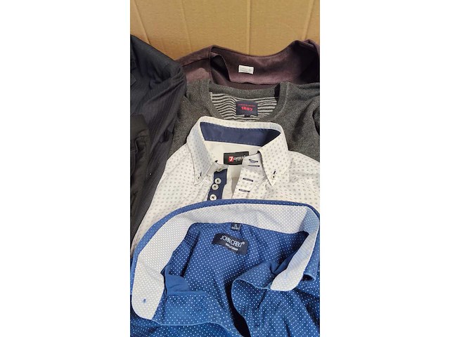 Partij kleding mix - circa 700 stuks - afbeelding 17 van  52