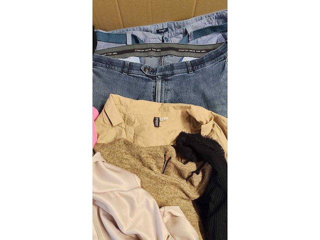 Partij kleding mix - circa 700 stuks - afbeelding 25 van  52