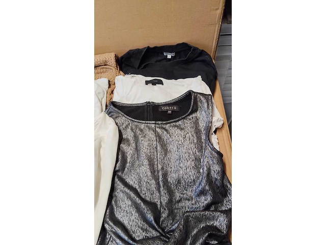 Partij kleding mix - circa 700 stuks - afbeelding 50 van  52