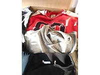 Partij kleding mix +500 stuks - afbeelding 2 van  49