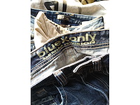 Partij kleding mix +500 stuks - afbeelding 7 van  49