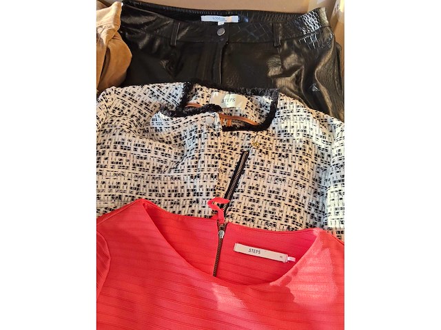 Partij kleding mix +500 stuks - afbeelding 14 van  49