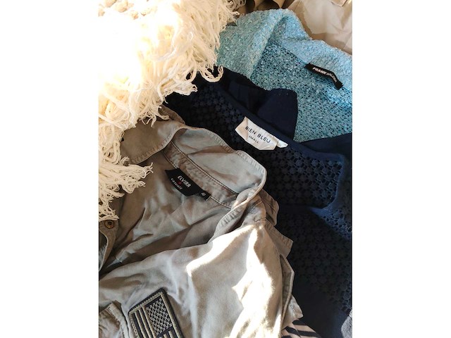 Partij kleding mix +500 stuks - afbeelding 15 van  49