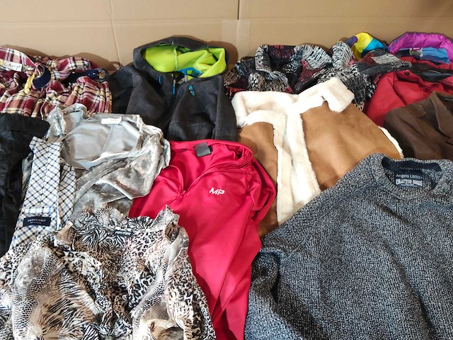 Partij kleding mix +500 stuks - afbeelding 4 van  29