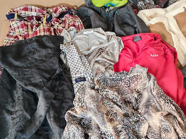 Partij kleding mix +500 stuks - afbeelding 5 van  44