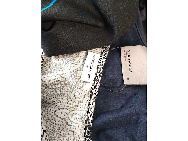 Partij kleding mix +500 stuks - afbeelding 37 van  44