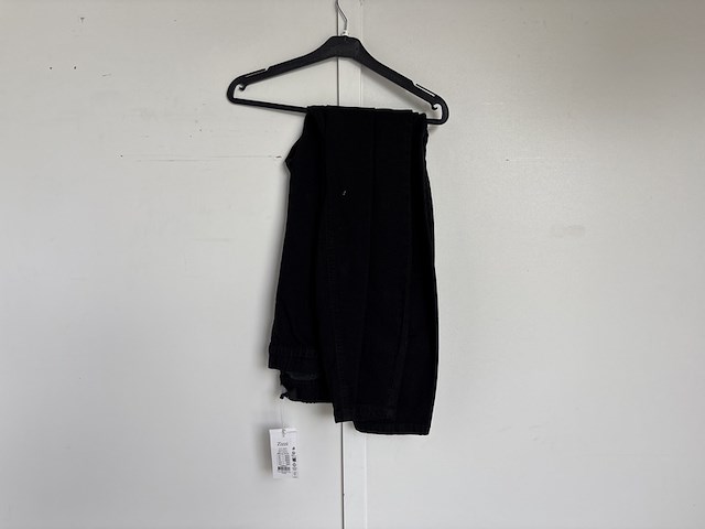 Partij kleding, only & sons, selected homme, zizzi, only play, only carmakoma, vero moda, superdry, na-kd, street one, blend, babyface, vila - afbeelding 5 van  13