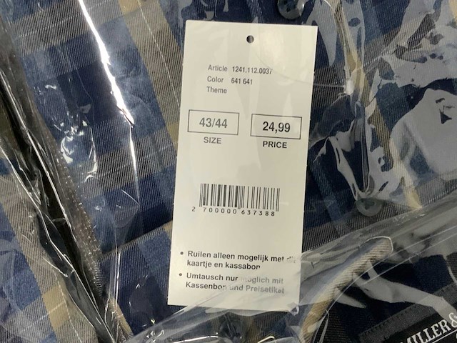 Partij kleding - afbeelding 3 van  24