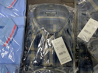 Partij kleding - afbeelding 8 van  24