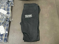 Partij kleding - afbeelding 15 van  24