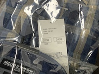 Partij kleding - afbeelding 22 van  24