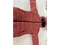 Partij kleding - afbeelding 1 van  3