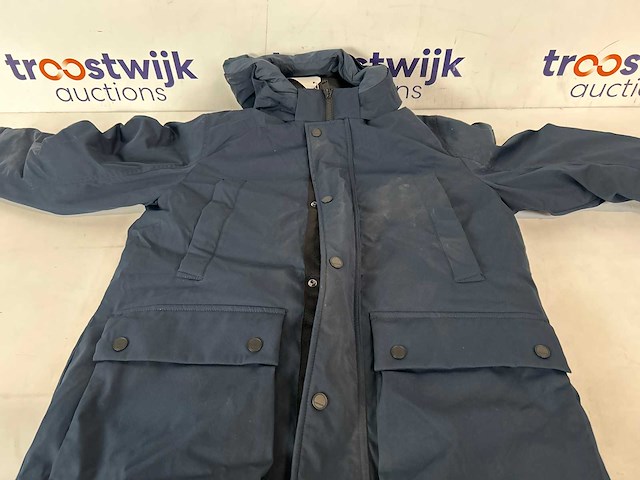 Partij kleding - afbeelding 2 van  3