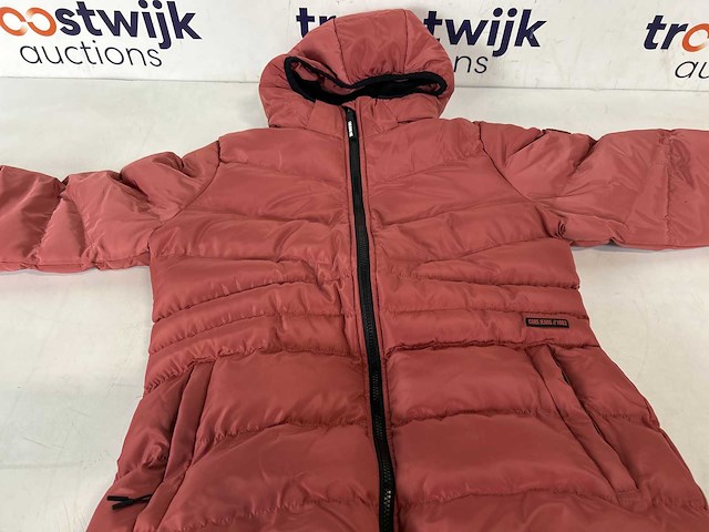 Partij kleding - afbeelding 3 van  3