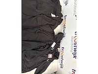 Partij kleding - afbeelding 6 van  6