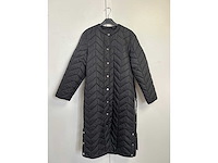 Partij kleding - afbeelding 1 van  6