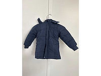 Partij kleding - afbeelding 1 van  3