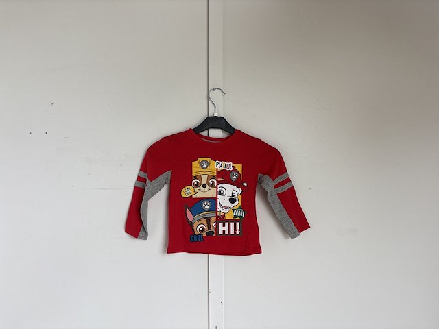 Partij kleding - afbeelding 2 van  17