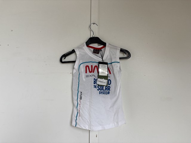 Partij kleding - afbeelding 4 van  17