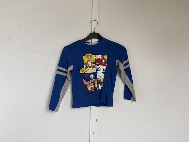 Partij kleding - afbeelding 8 van  17